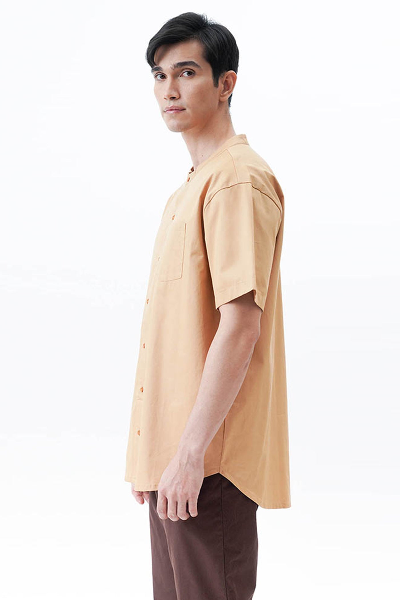 Men's Short Sleeve Shirt with Amboy Hem Detail