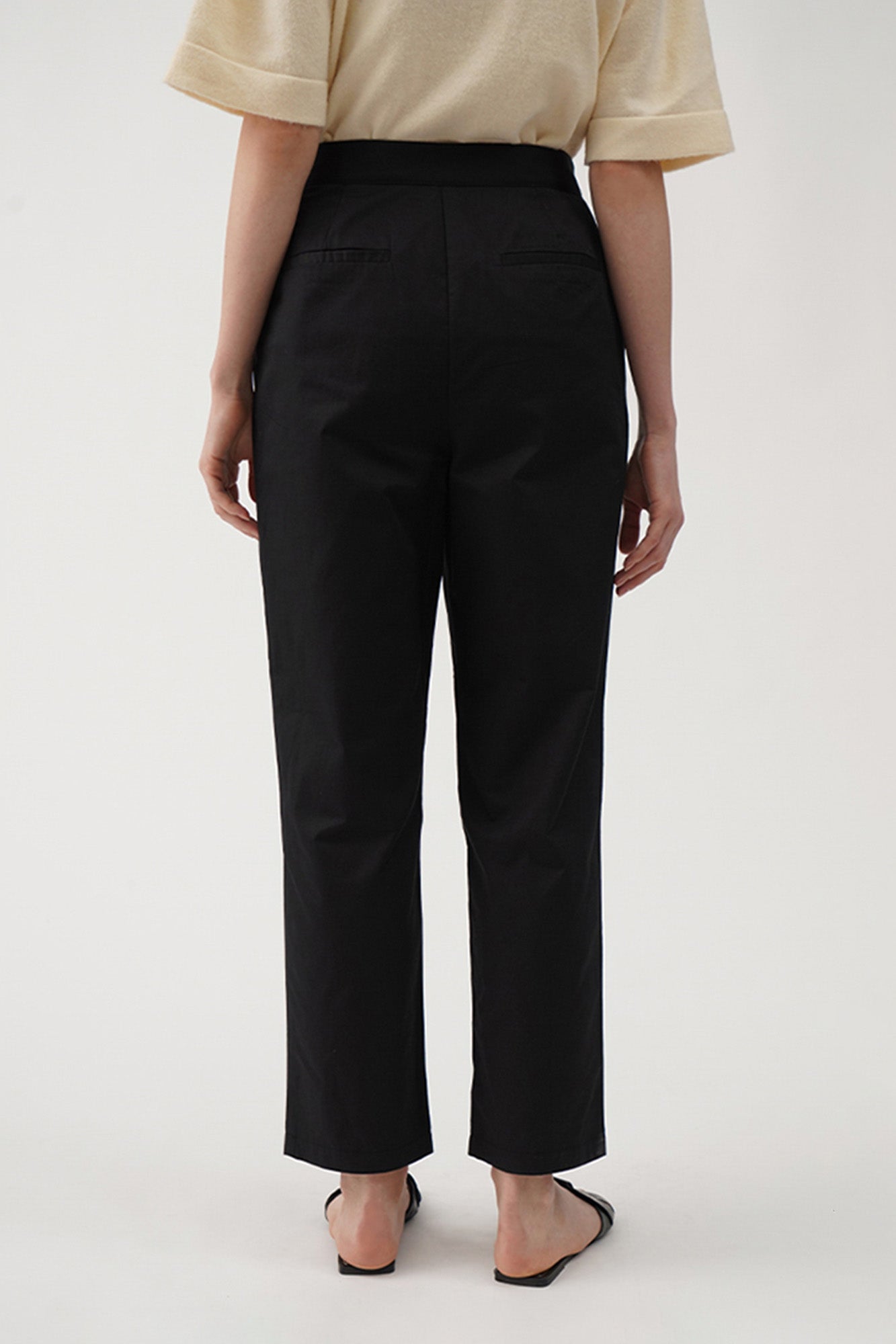 Women's High Waisted Tapered Trousers with Front Pleats