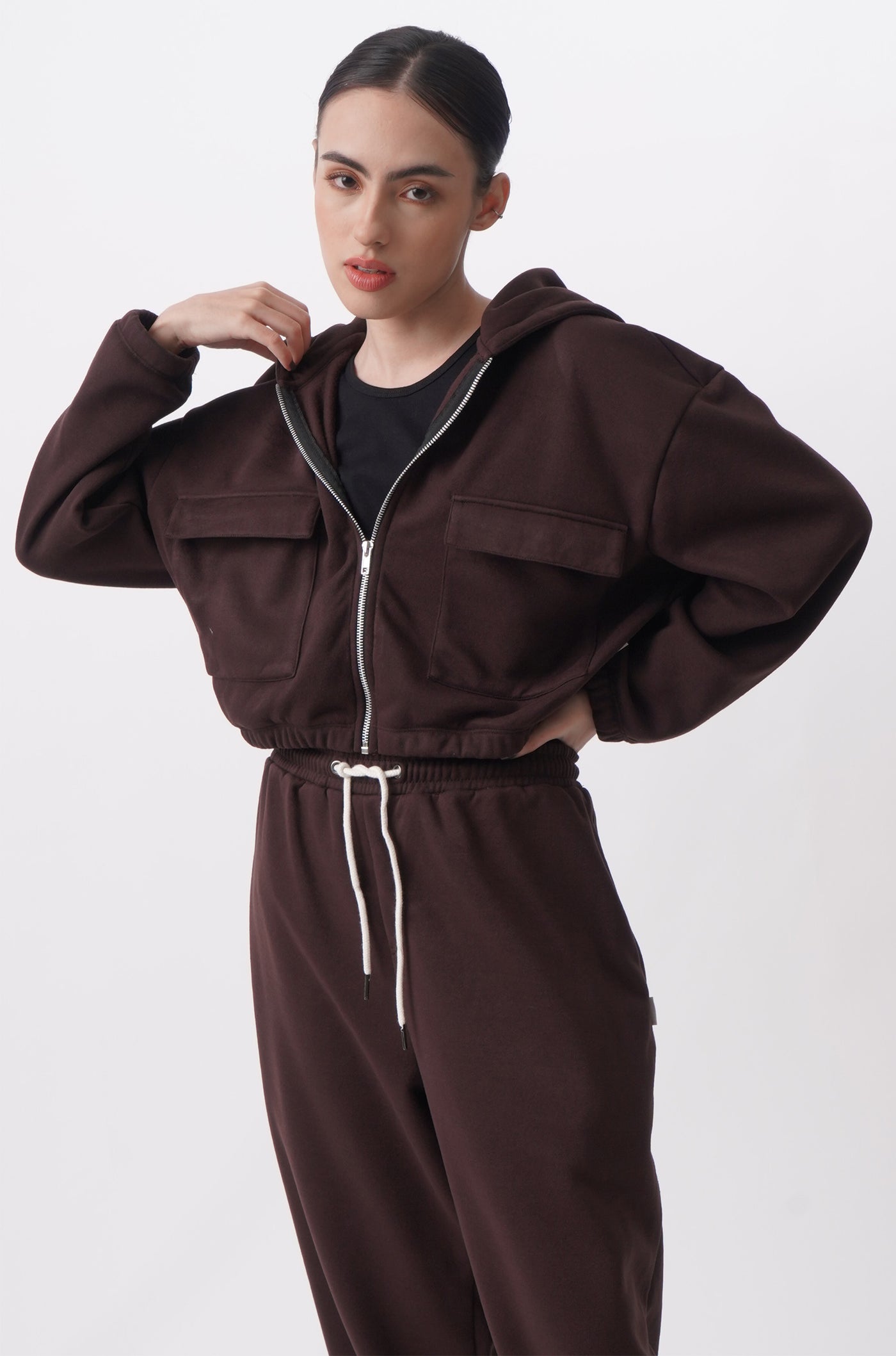 Women's Cozy Cropped Zip-up Hoodie with Patch Pockets