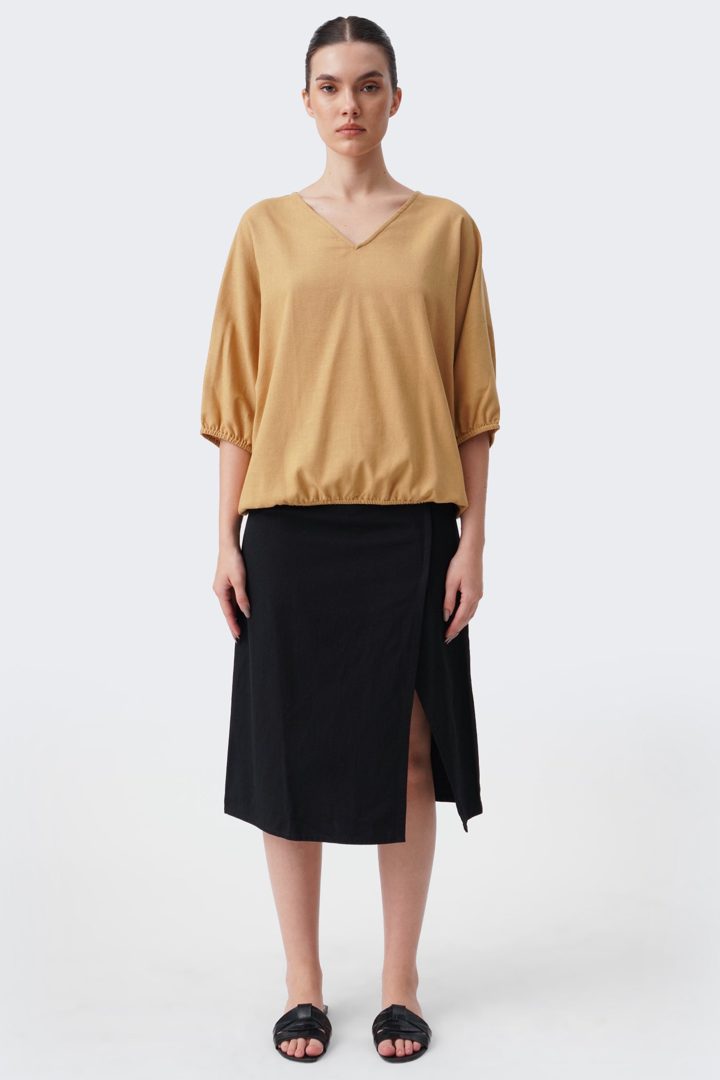 Women's V-Neck Puff Sleeve Linen Blouse