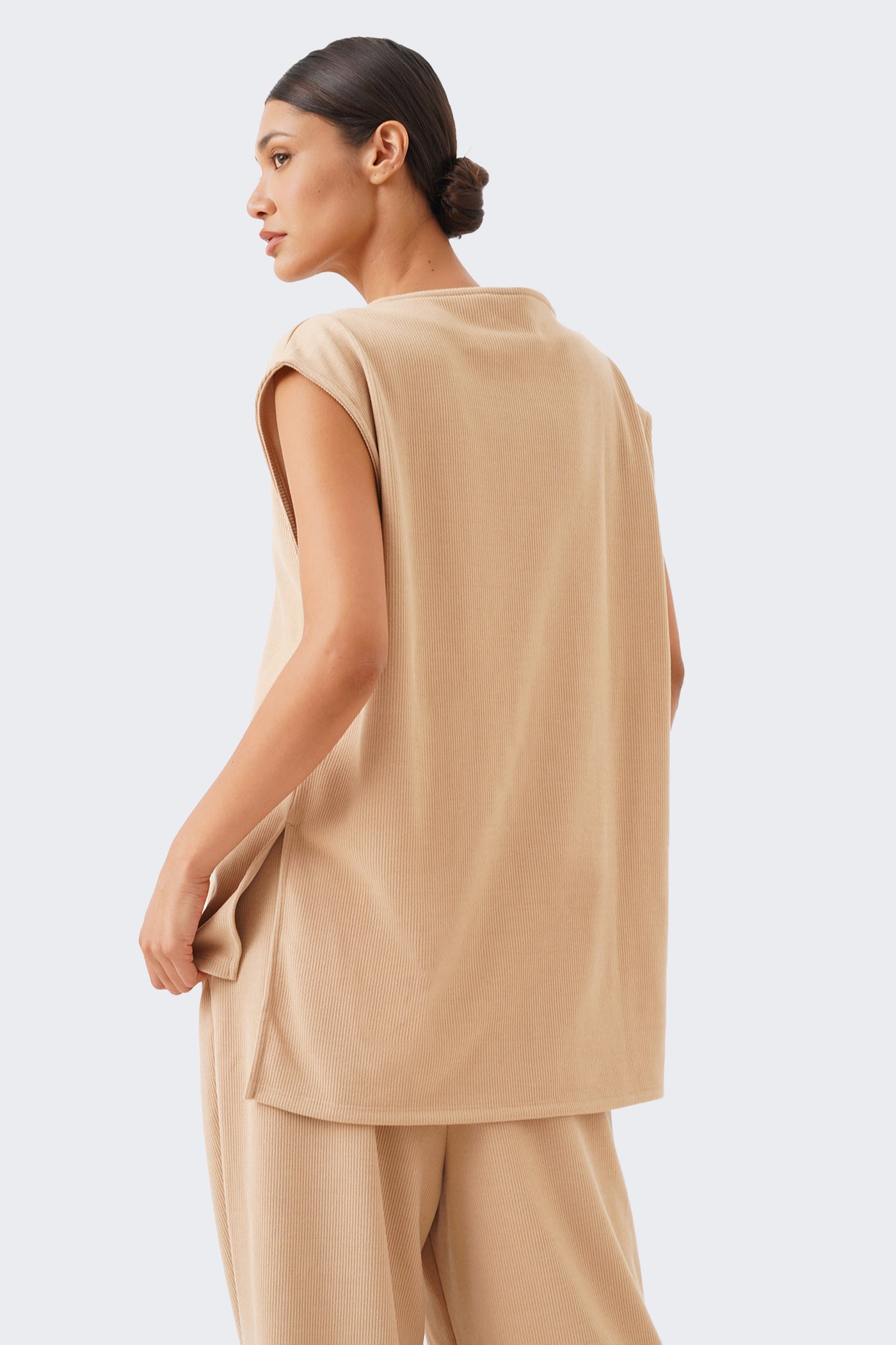 Women's Sleeveless Ribbed Tunic with Self Tie