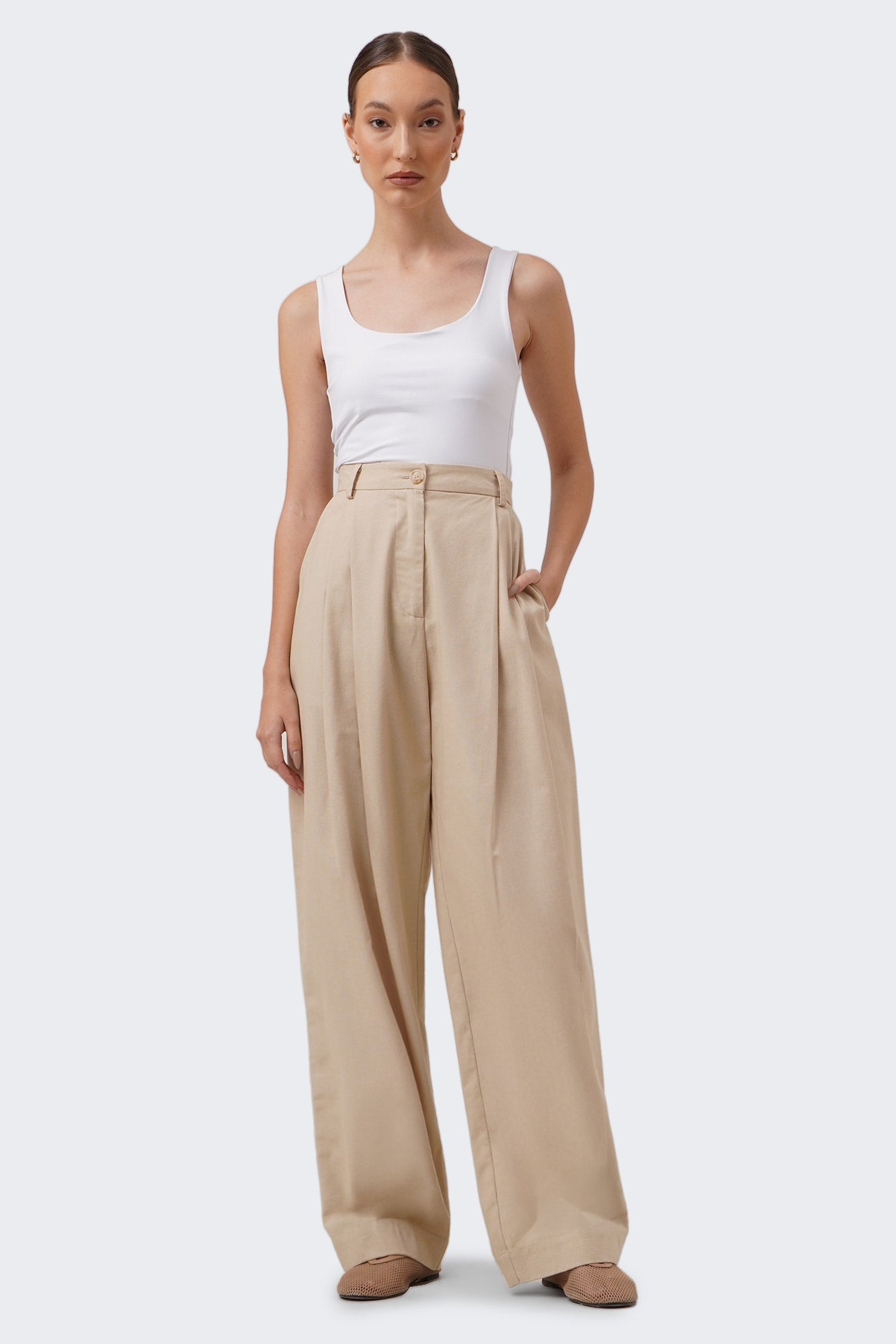 Women's Wide Leg Pleated Linen Pants