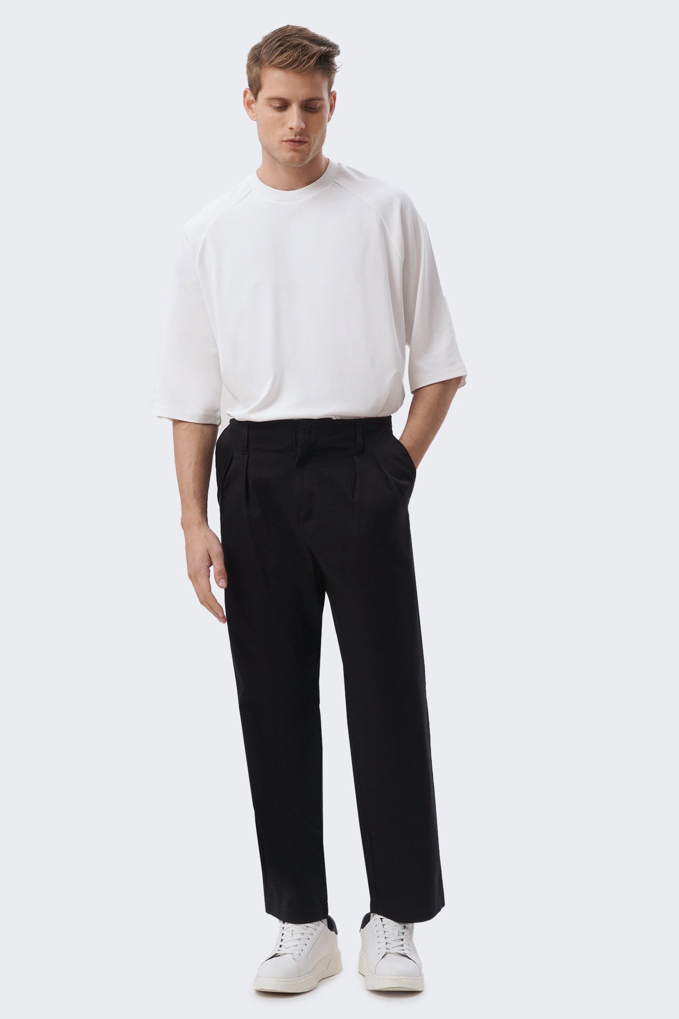 Men's Mid-rise Pleated Pants