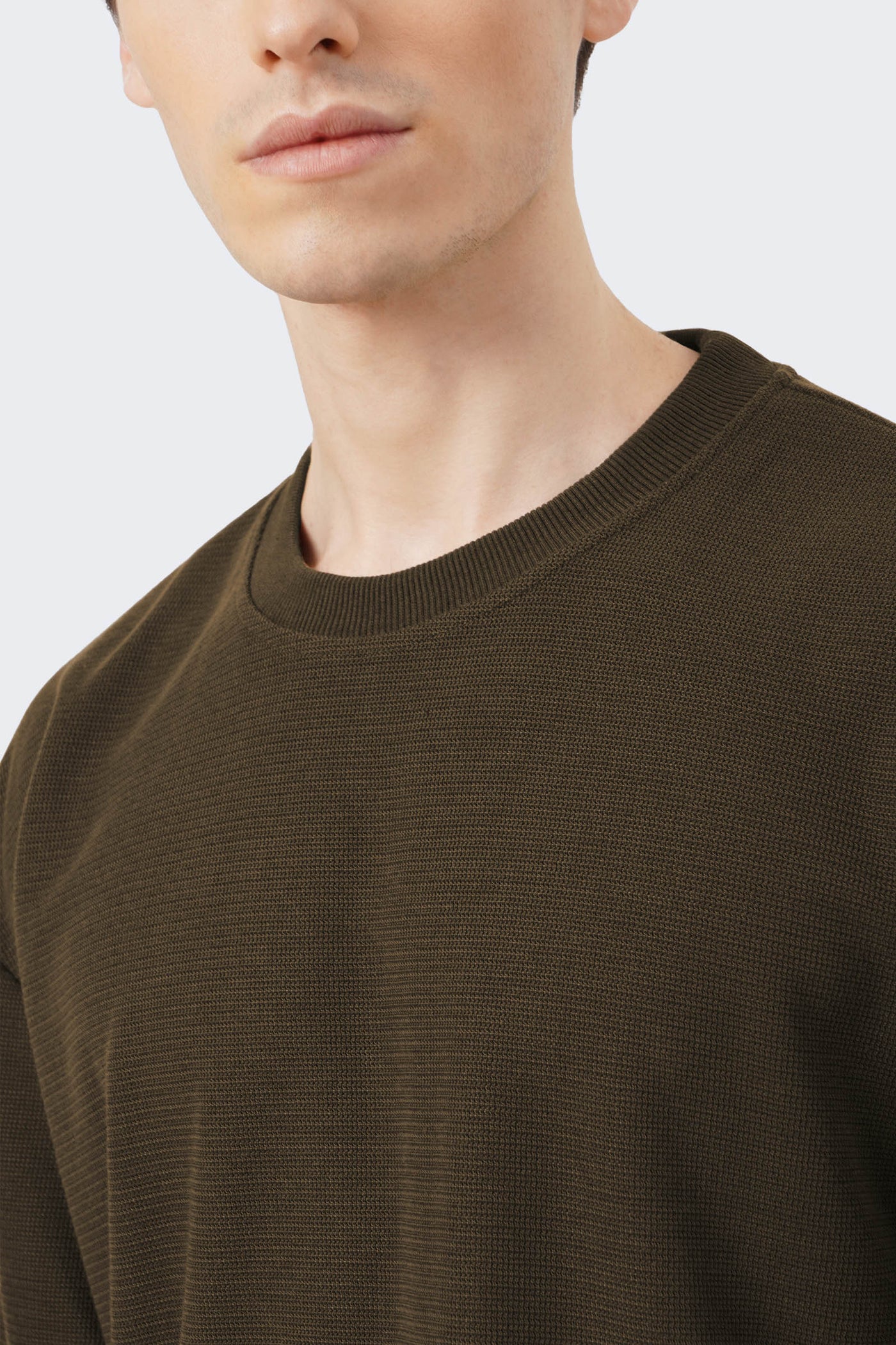 Men's Textured Crew Neck T-Shirt