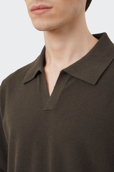 Men's Open Placket Textured Polo with Hem Band