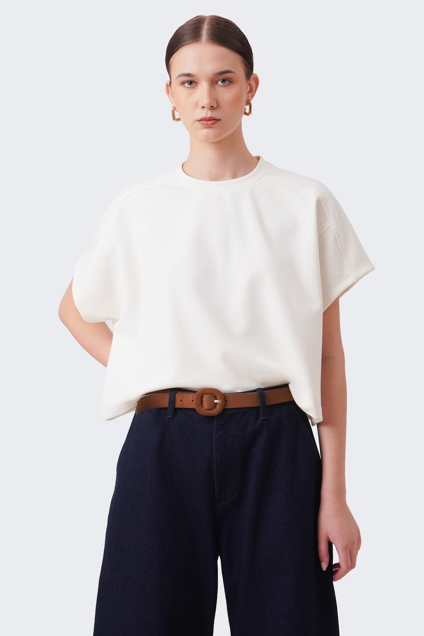 982733-Off White (1).jpg