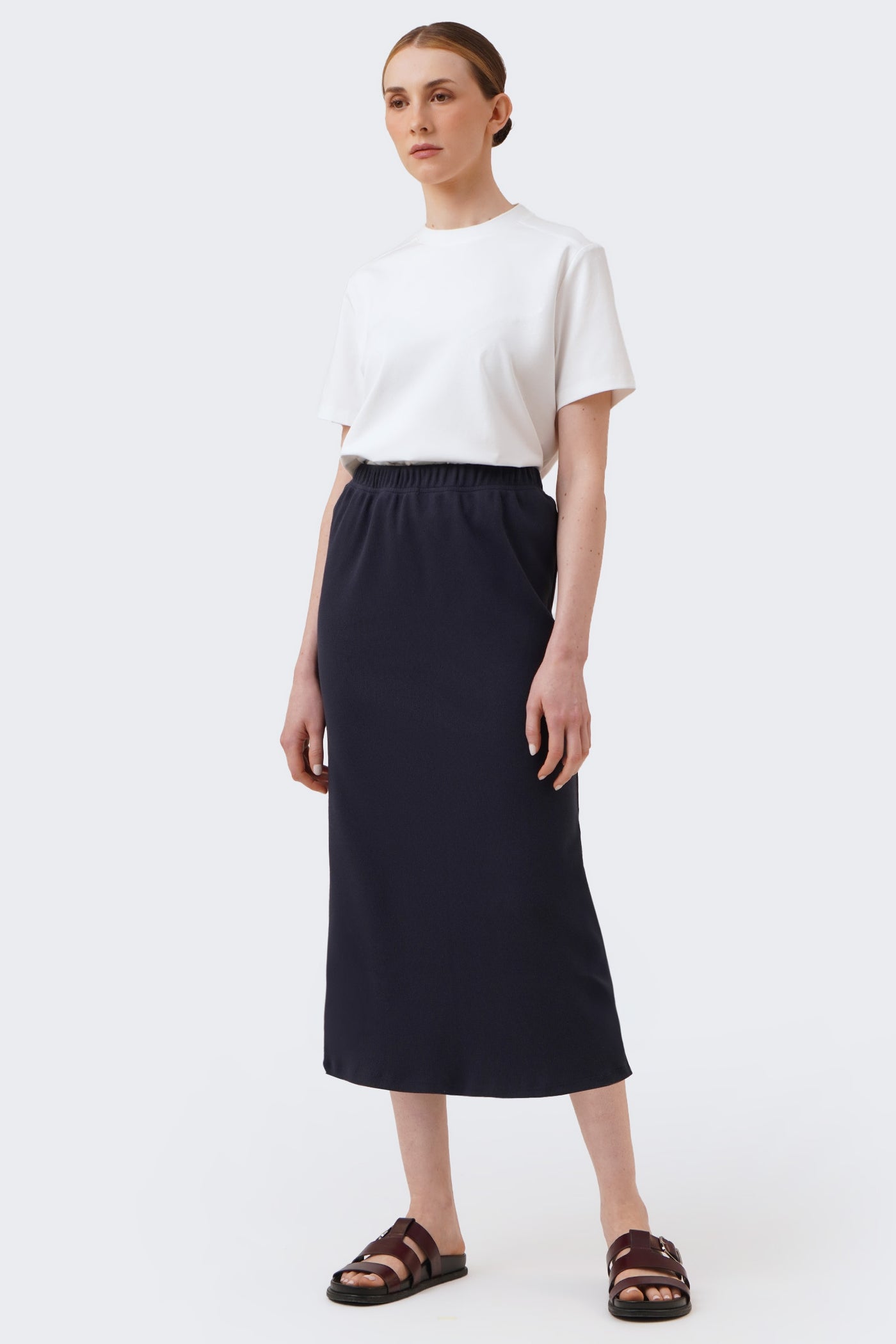 987438-Indigo (2).jpg