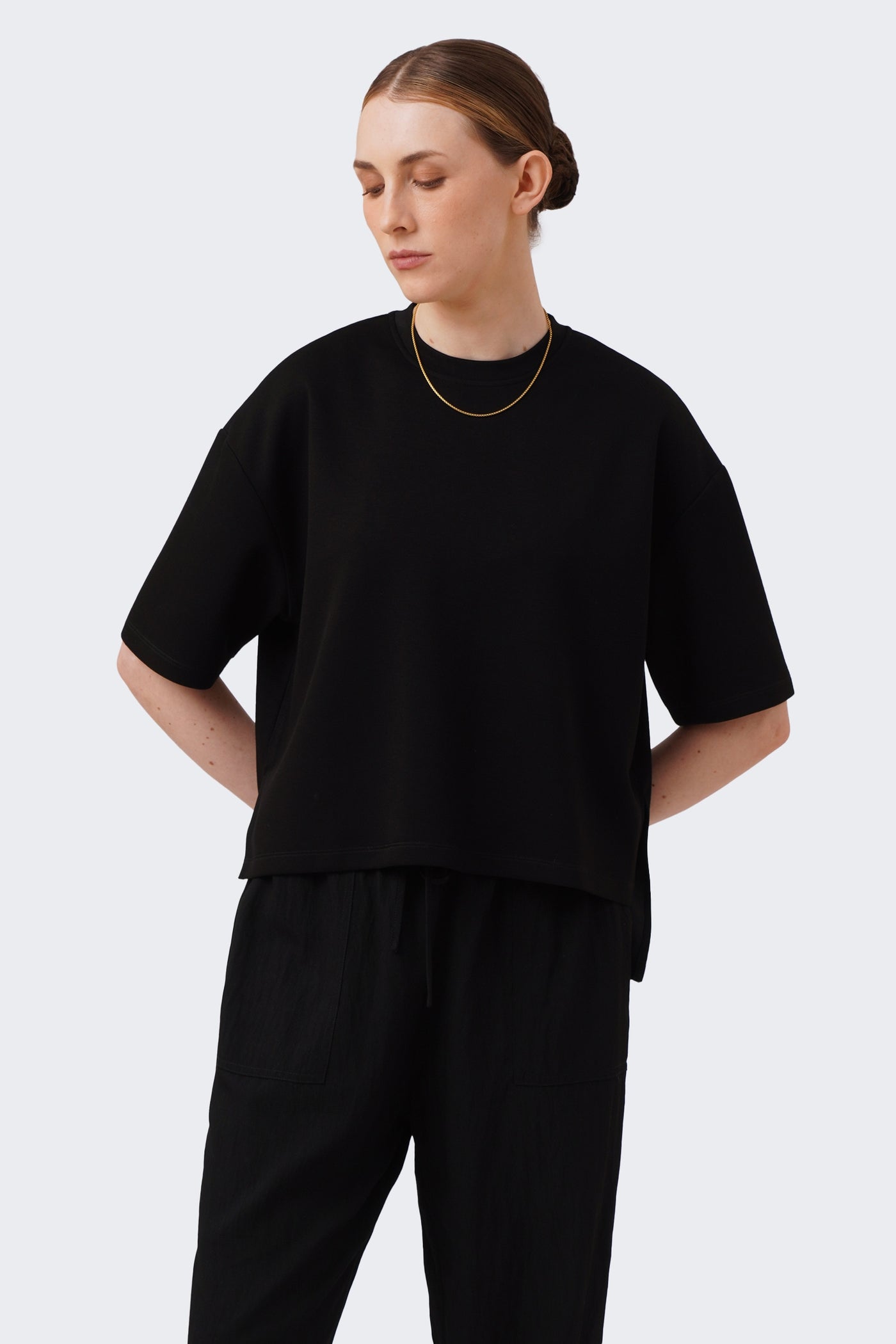 988310-Black (1).jpg