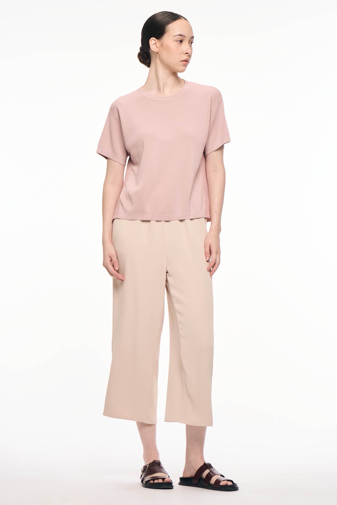 988472-Blush (5).jpg