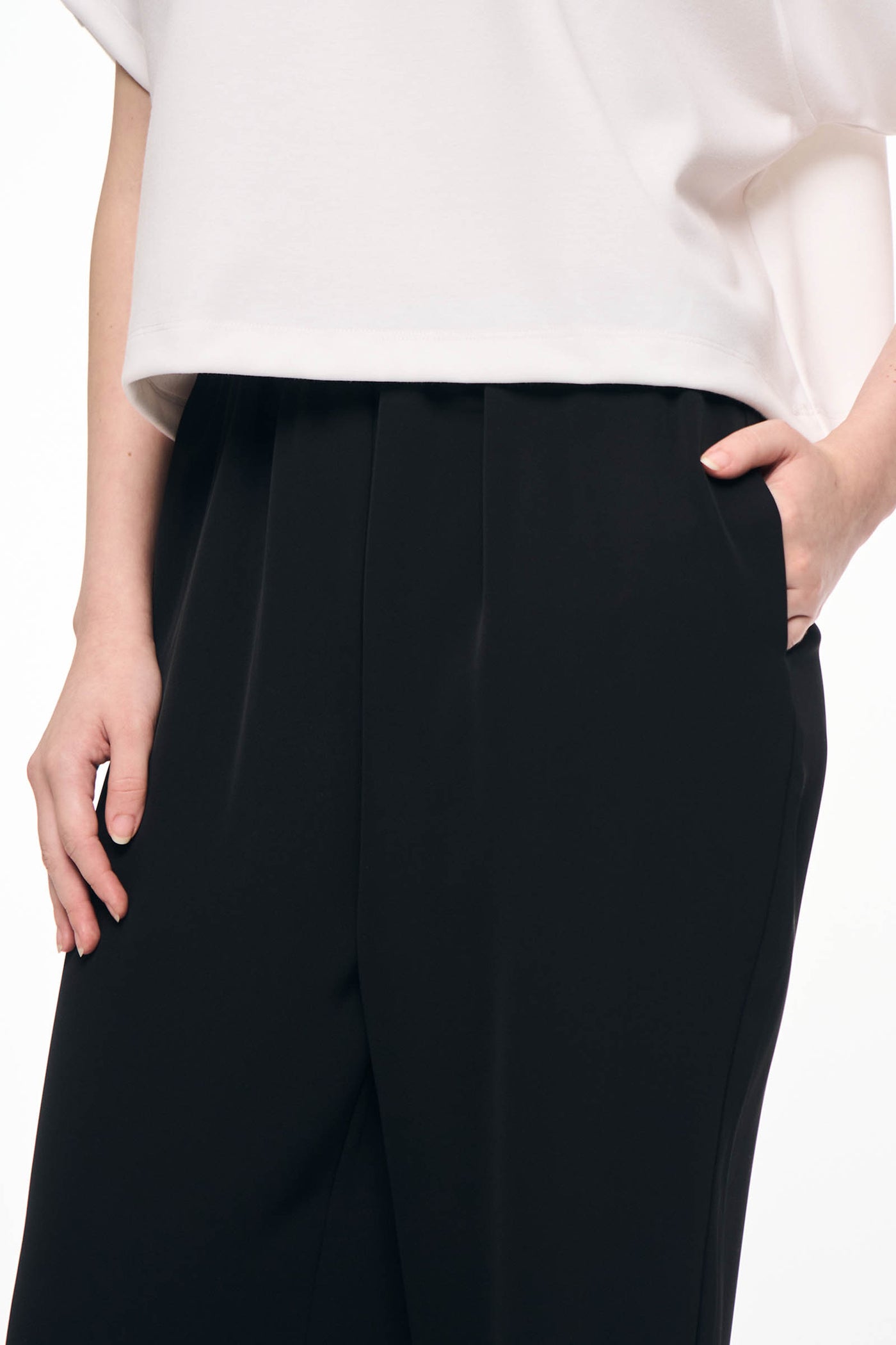 988556-Black (4).jpg