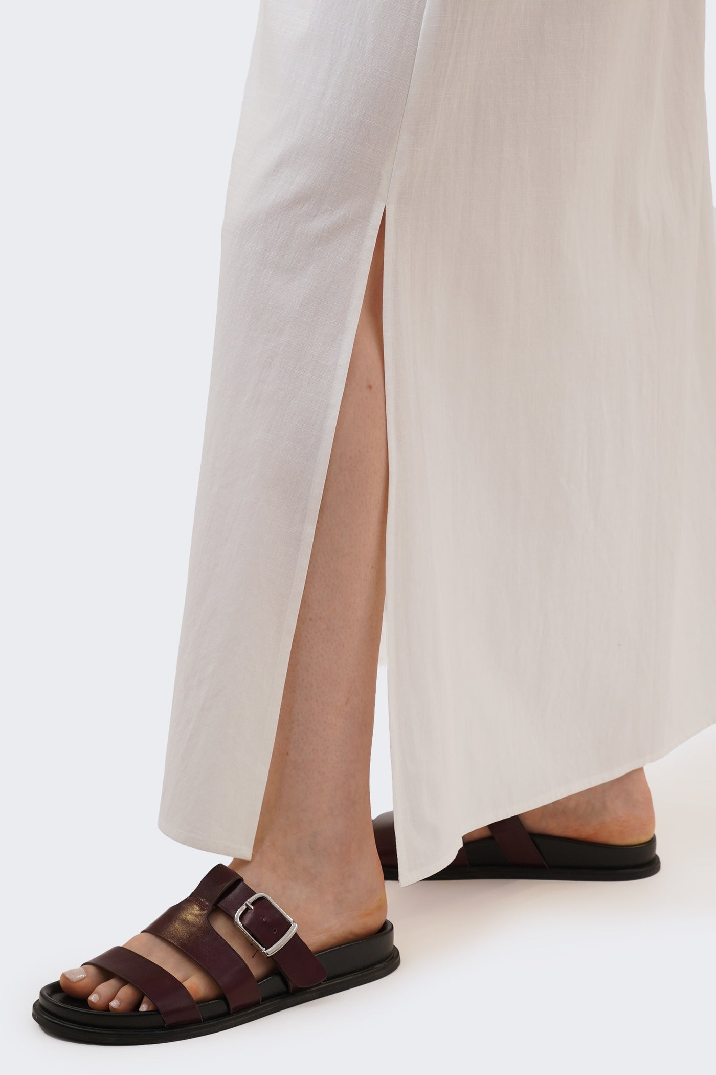 989566-Off White (5).jpg