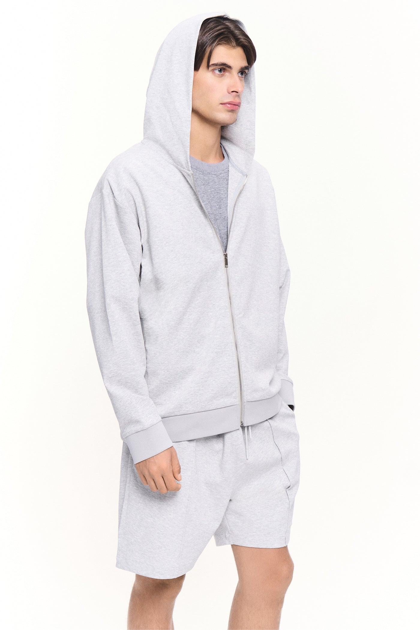 990289-Heather Gray (3).jpg