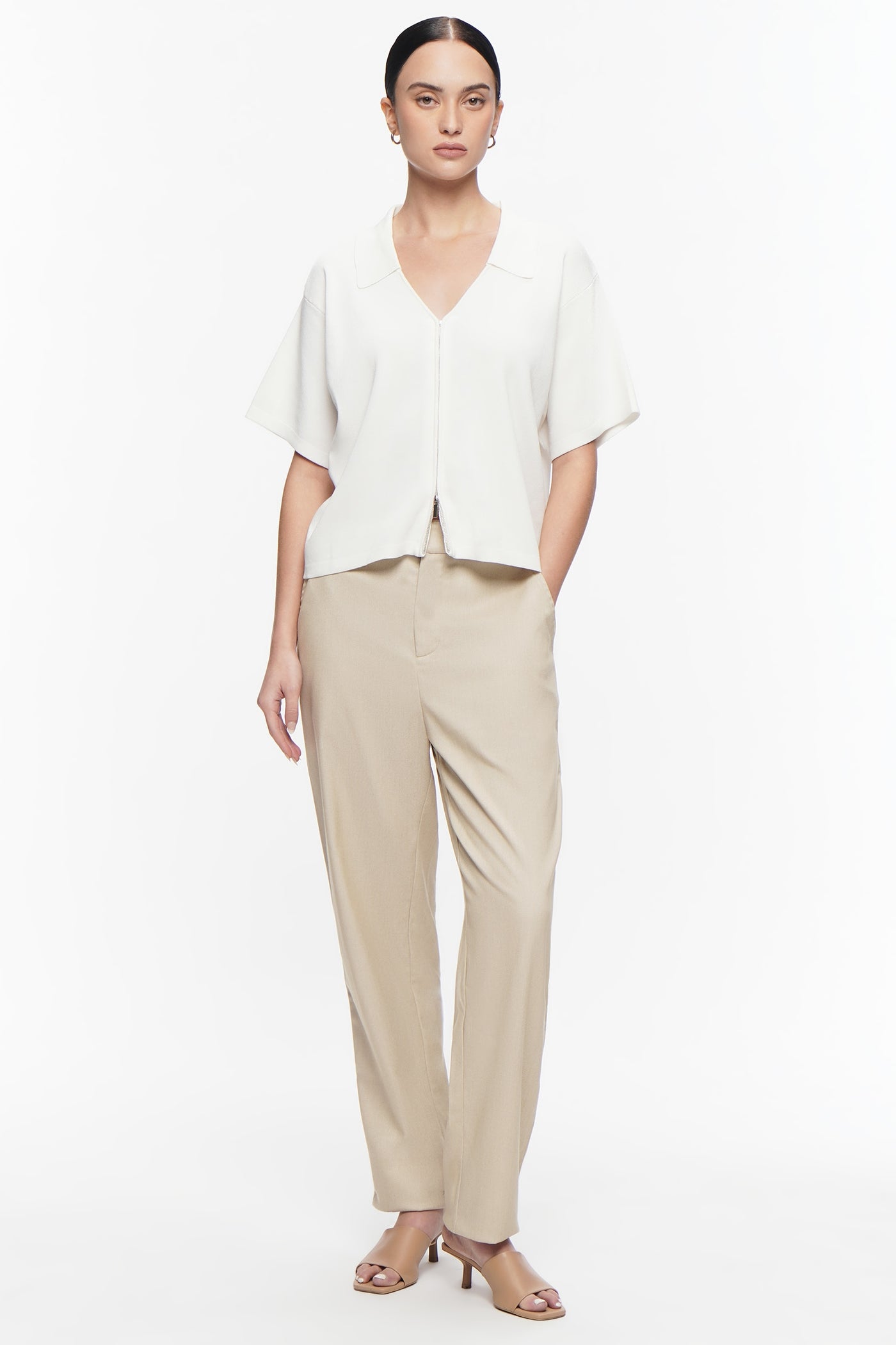 990348-Off White (1).jpg