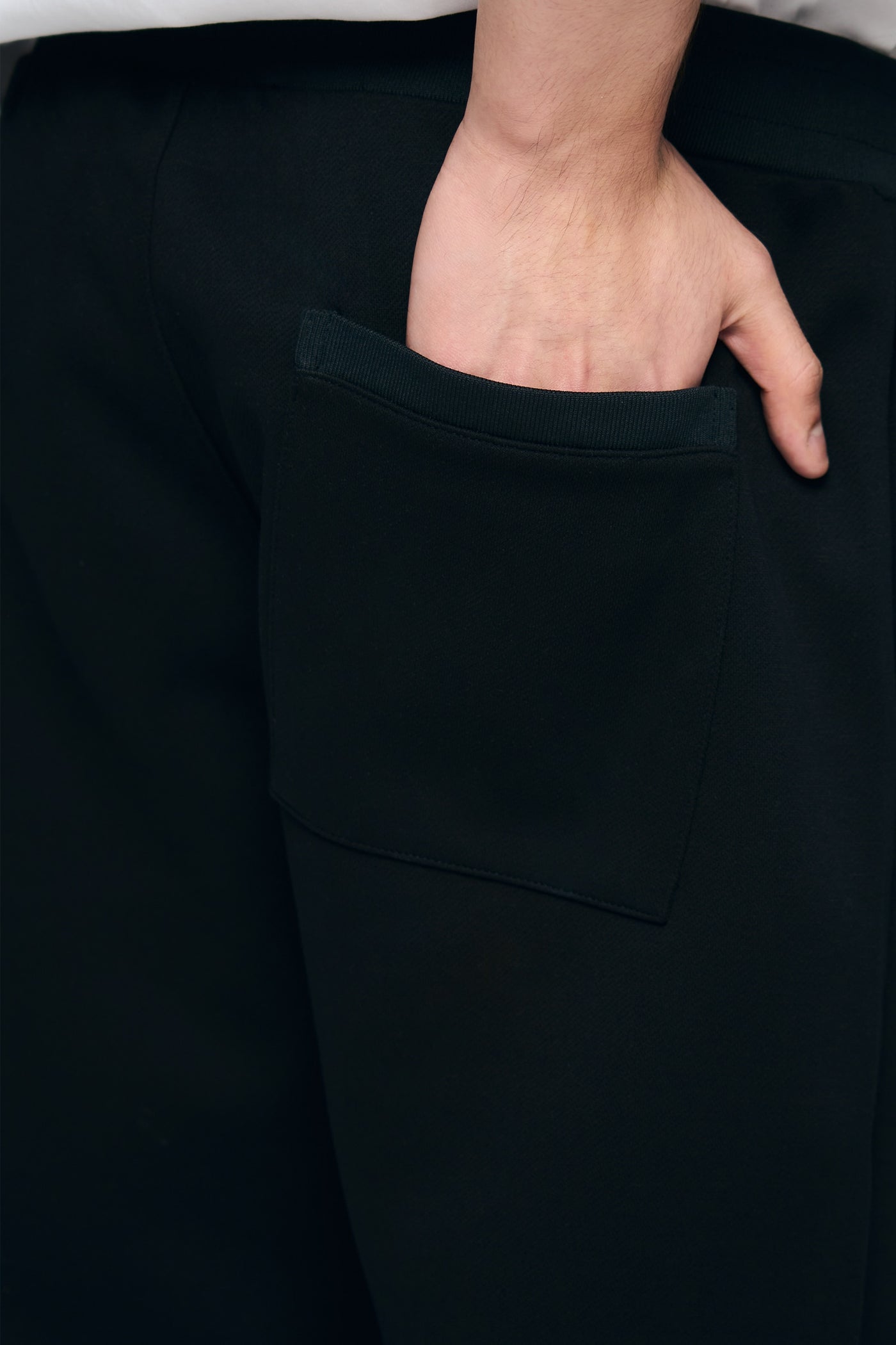 990360-Black (4).jpg