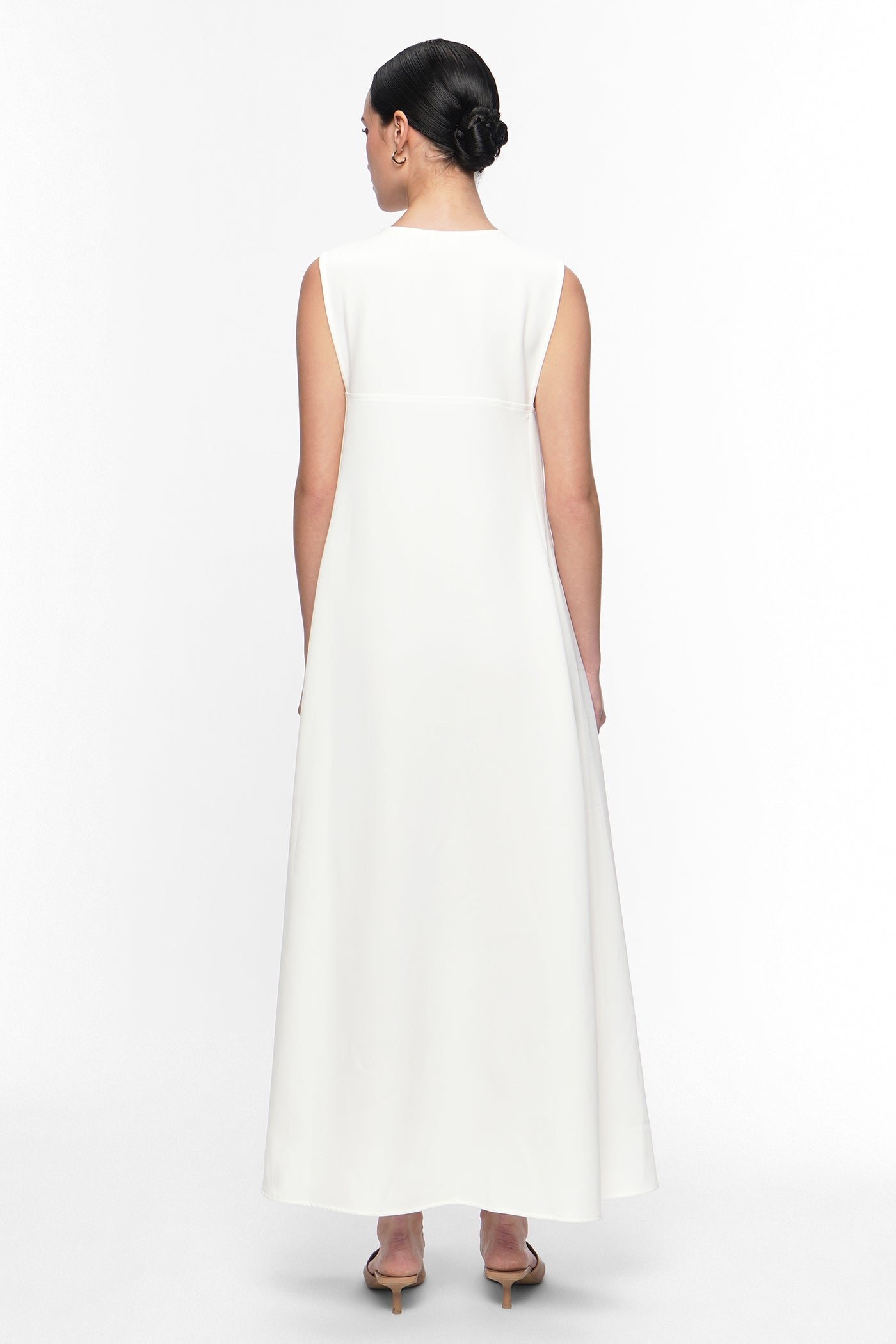 990445-Off White (6).jpg