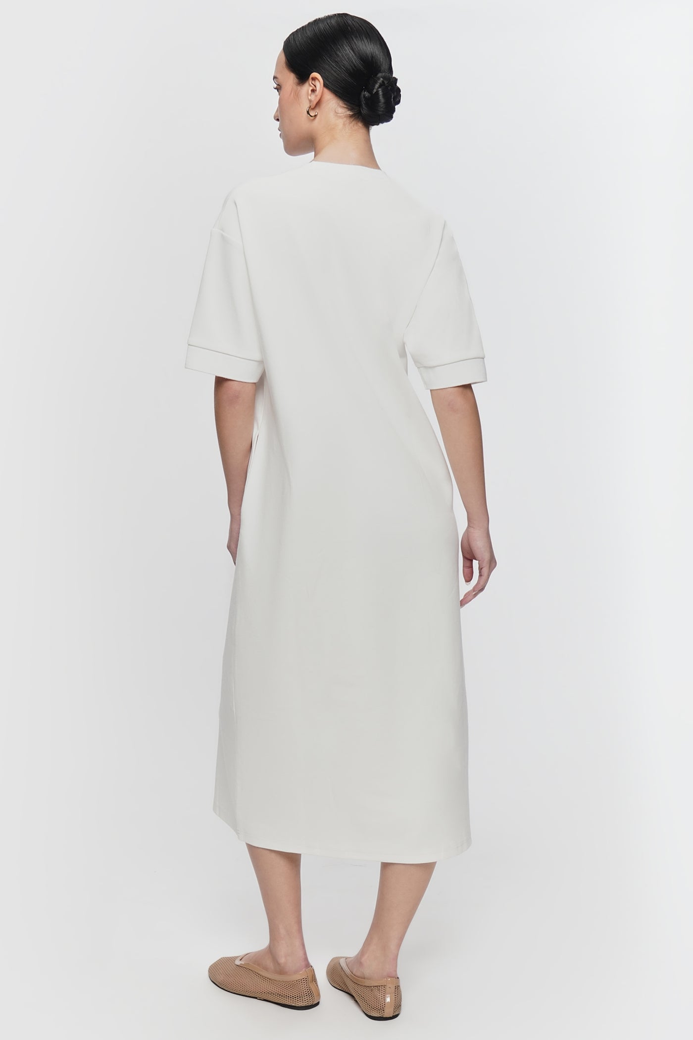 990462-Off White (4).jpg