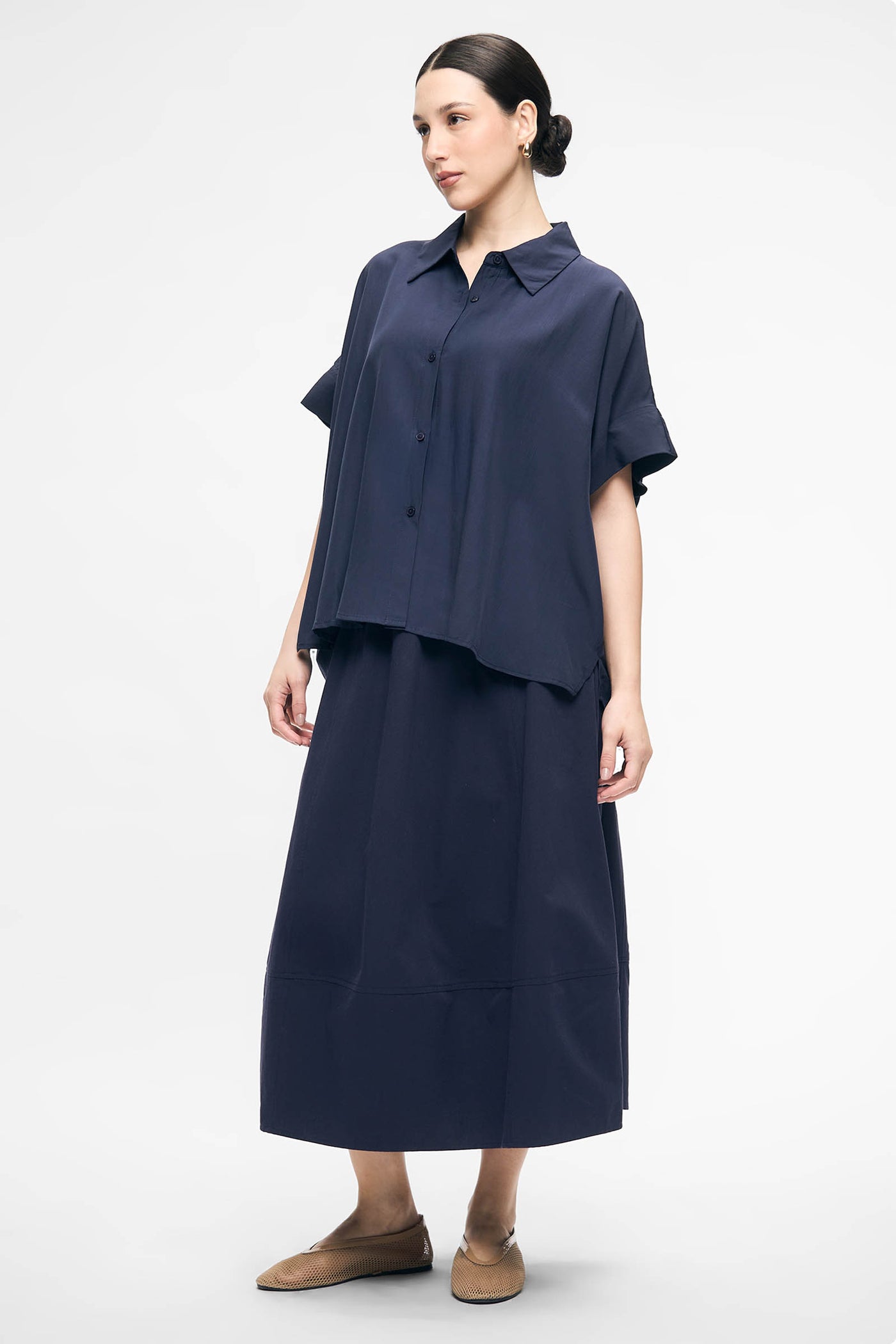 991354-Indigo (2).jpg