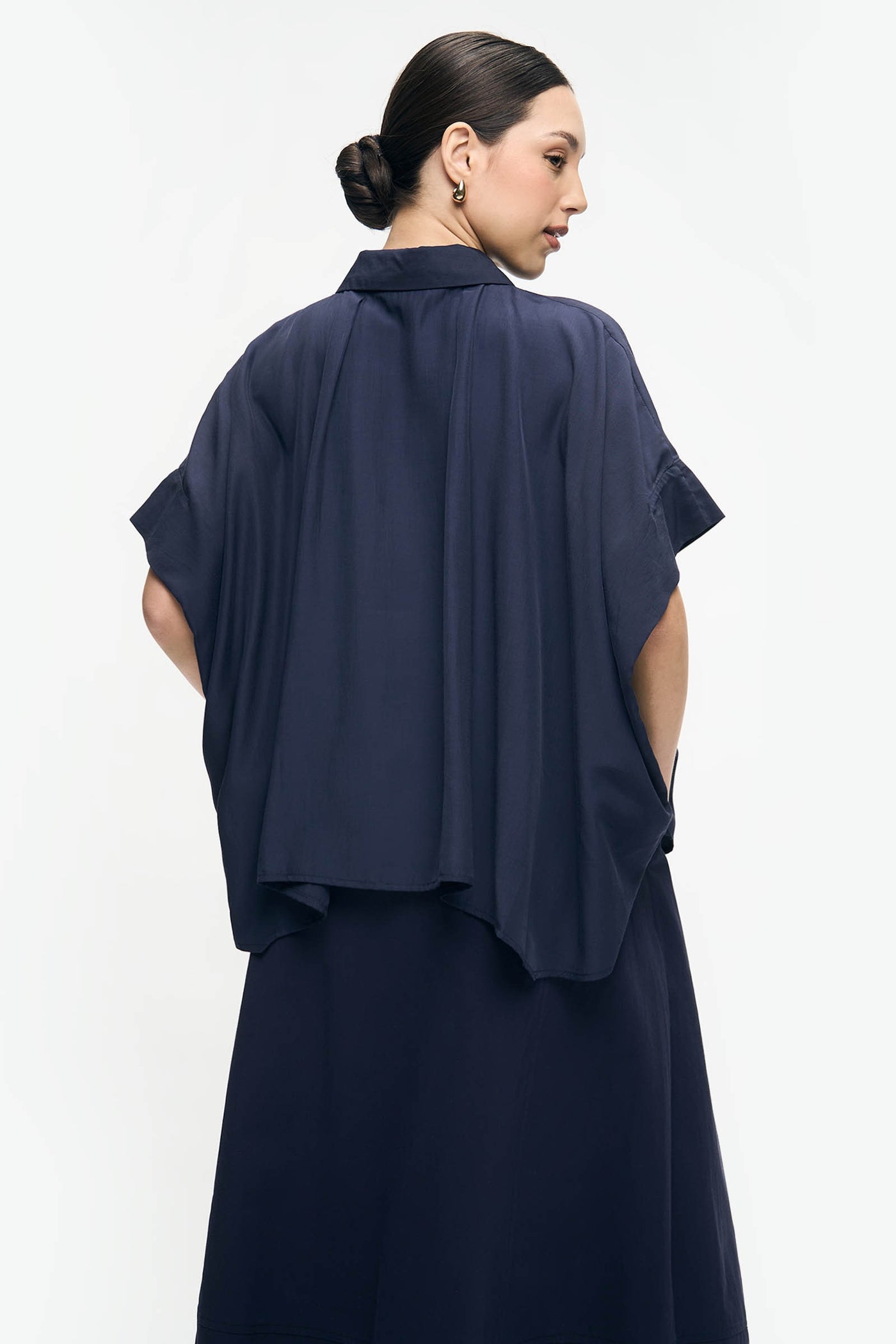 991354-Indigo (4).jpg