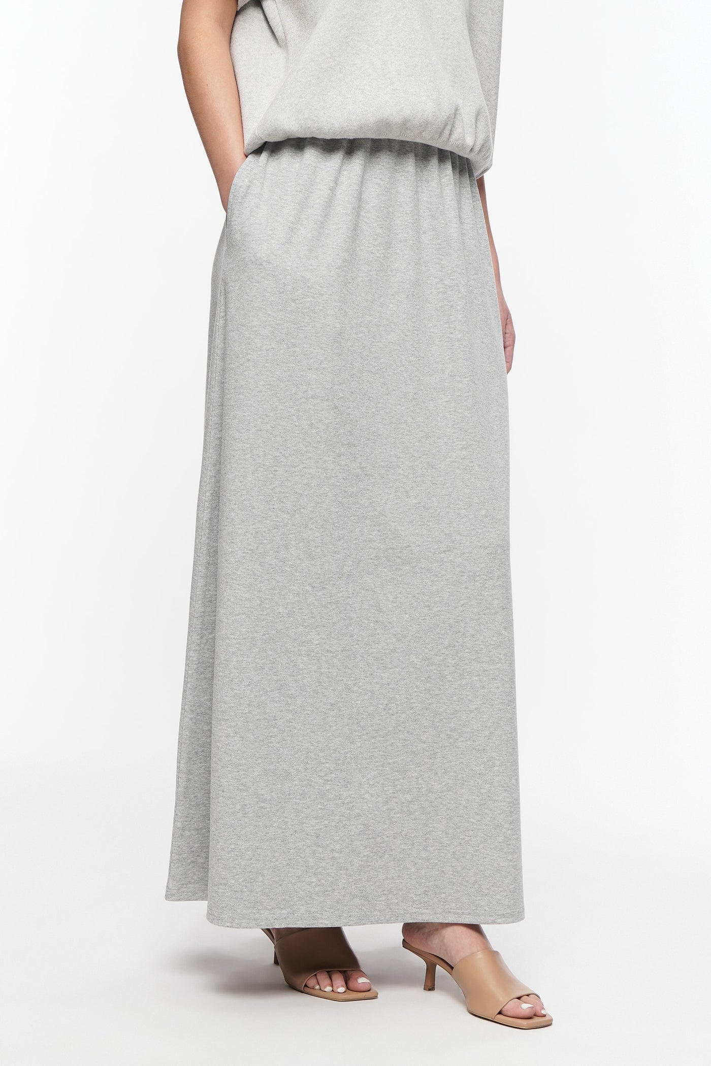 991410-Heather Gray (3).jpg