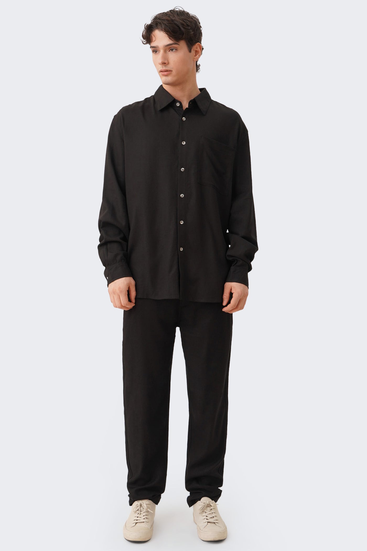 974643-Black (1).jpg