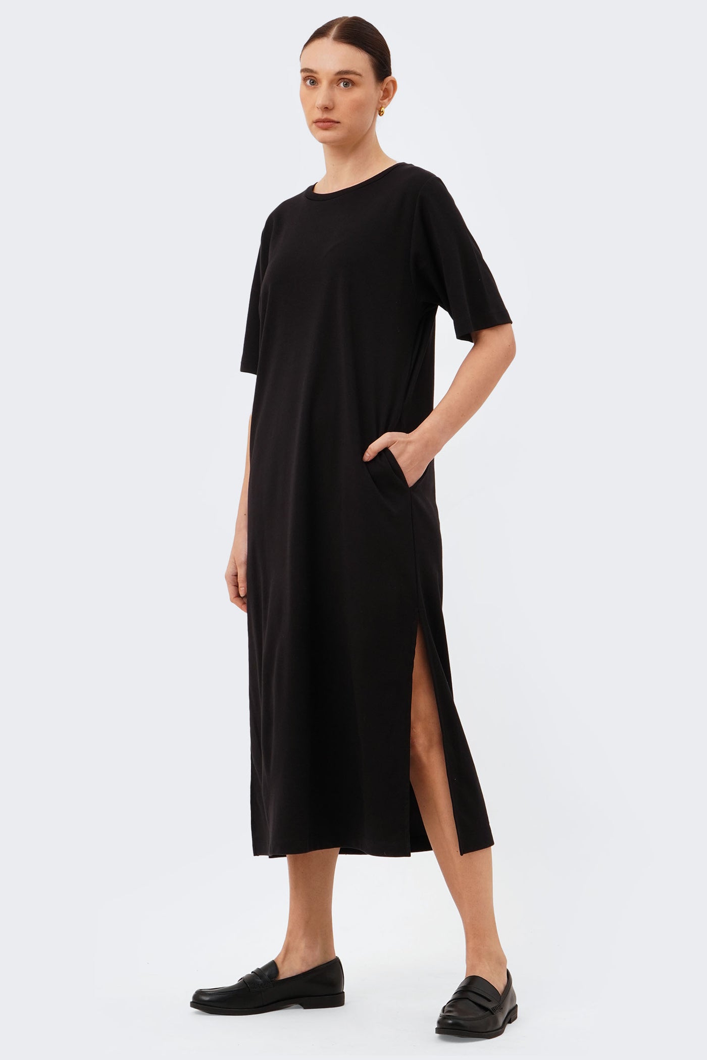 975792-Black (2).jpg